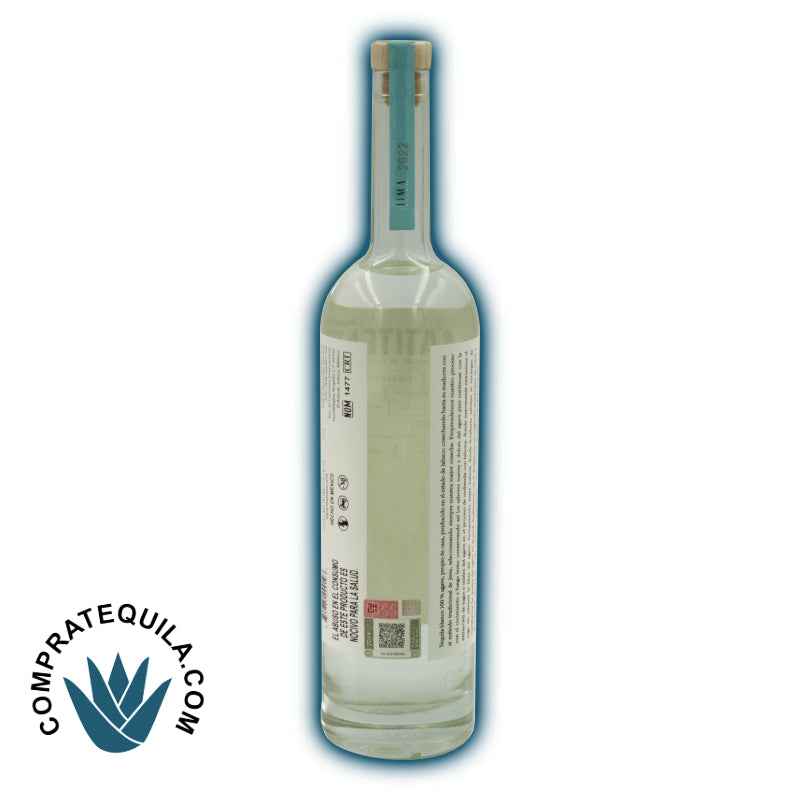 Amatiteña Blanco Tequila: Purity without additives in every sip, available at Compratequila.com