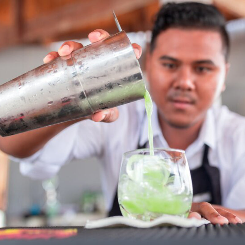 Descubriendo la Maestría: Perfiles de los Mejores Bartenders de Tequila en México